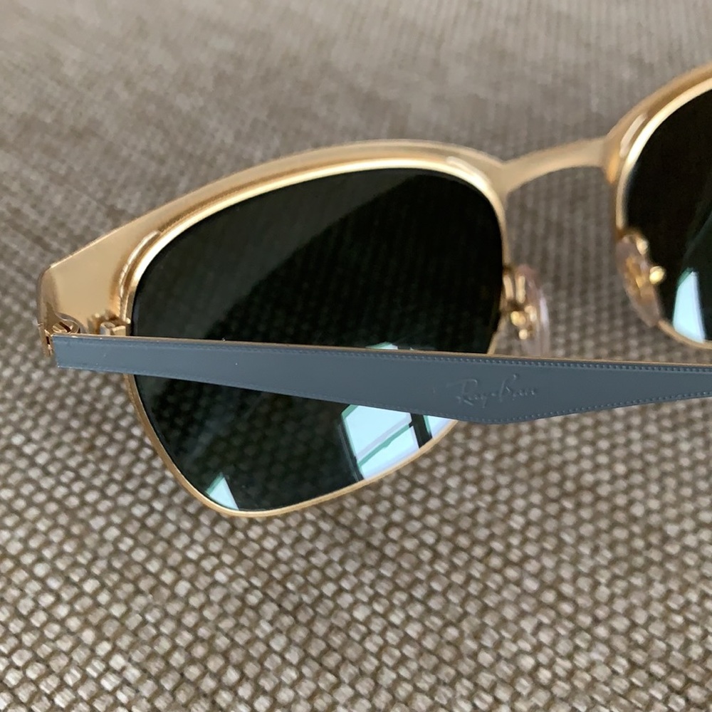 Ray-Ban sunglasses - Picture 11 of 11
